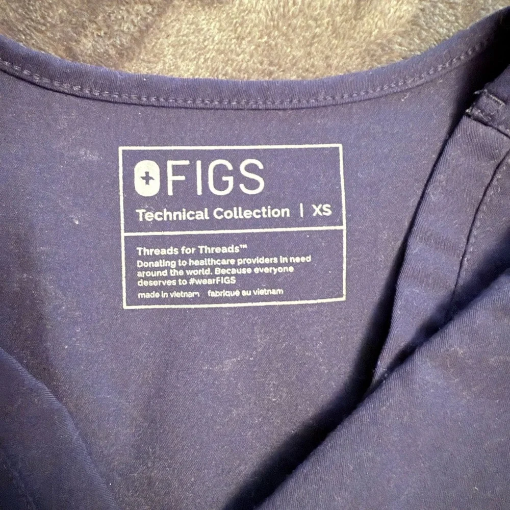 FIGS Navy Blue Scrub Set size XS - Picture 2 of 12